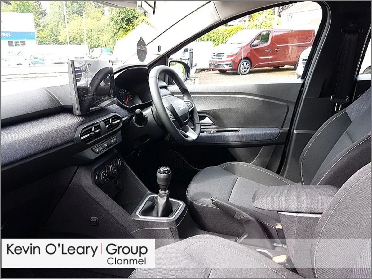Dacia Sandero Expression TCe 100 E06X - Image 4