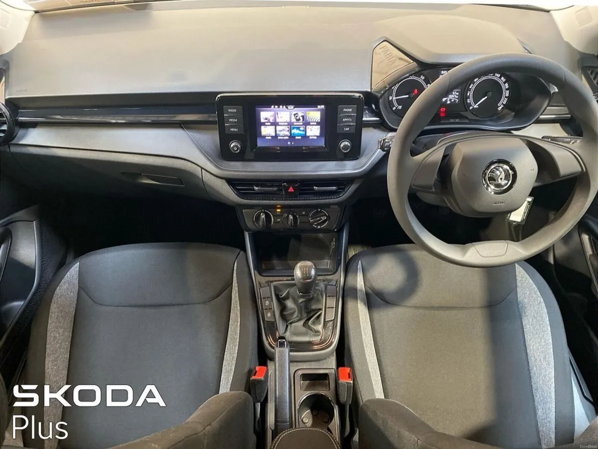 Skoda Fabia Active 1.0MPI 65bhp - Image 3
