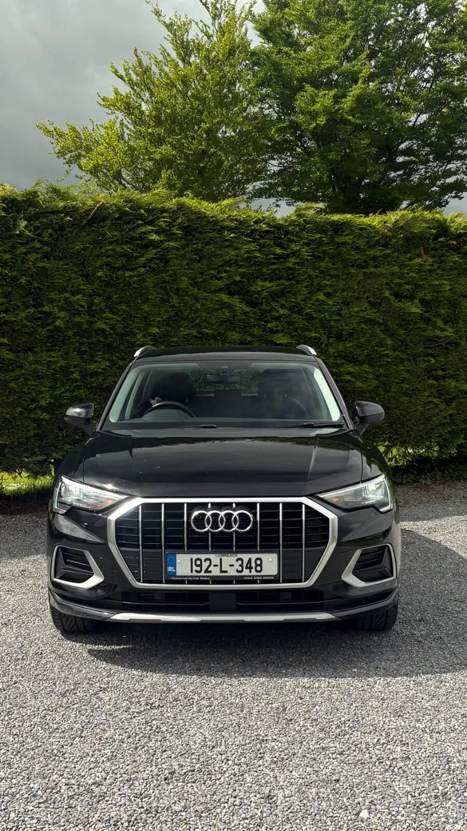 Audi Q3 2019 - Image 2