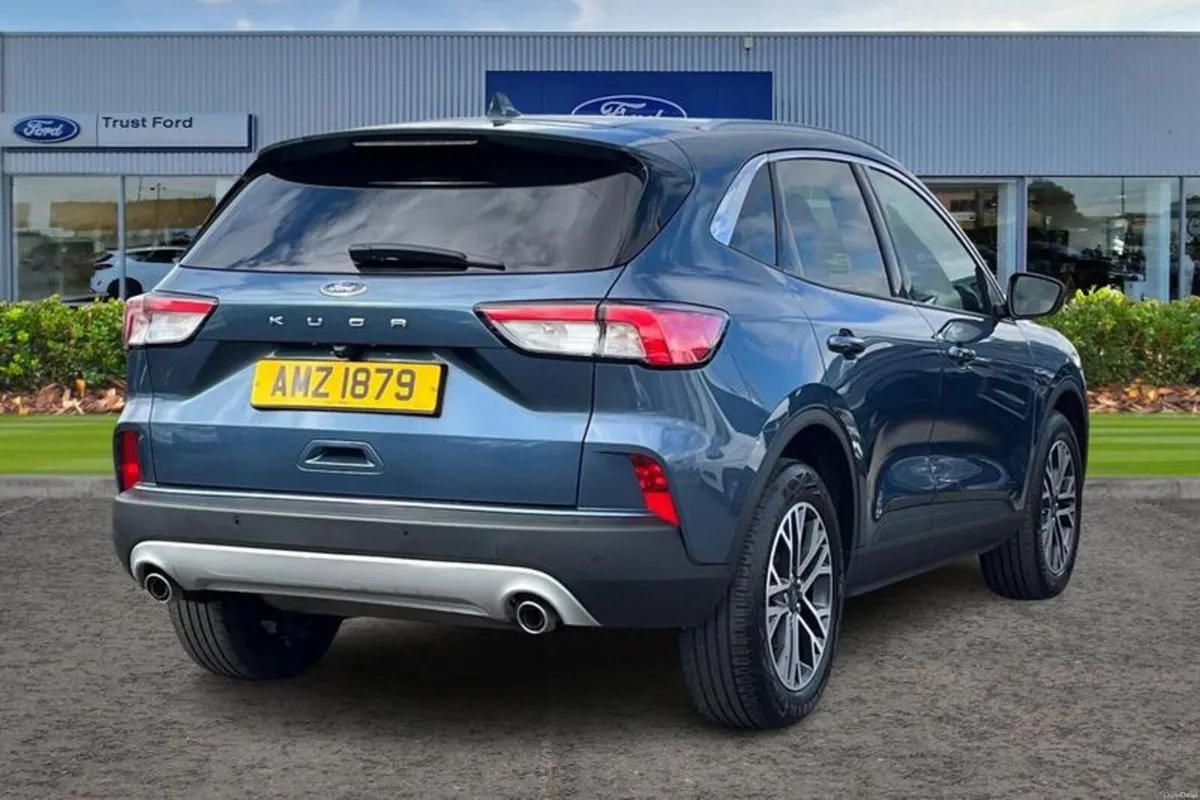 Ford Kuga Titanium Edition - Image 4