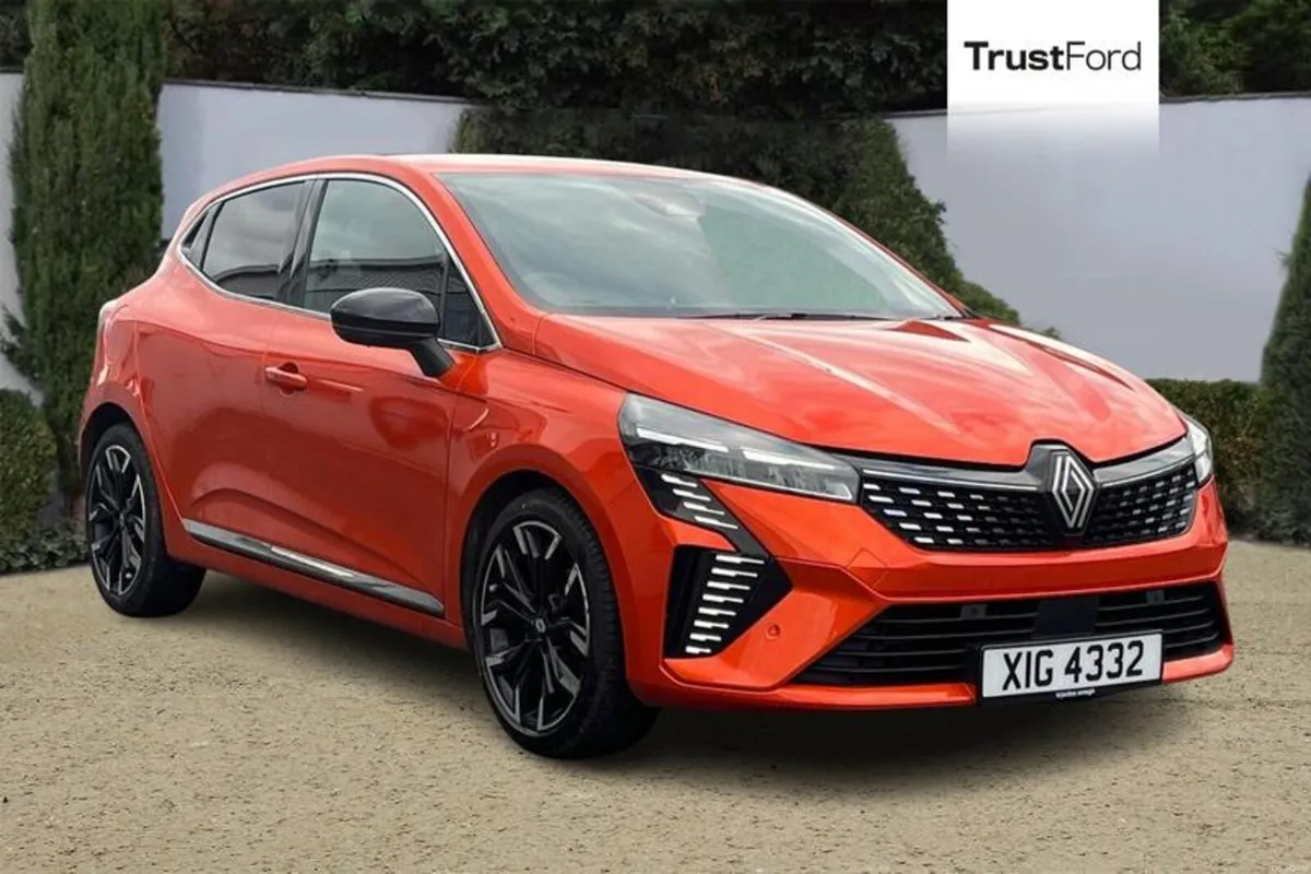 Renault Clio Techno - Image 1