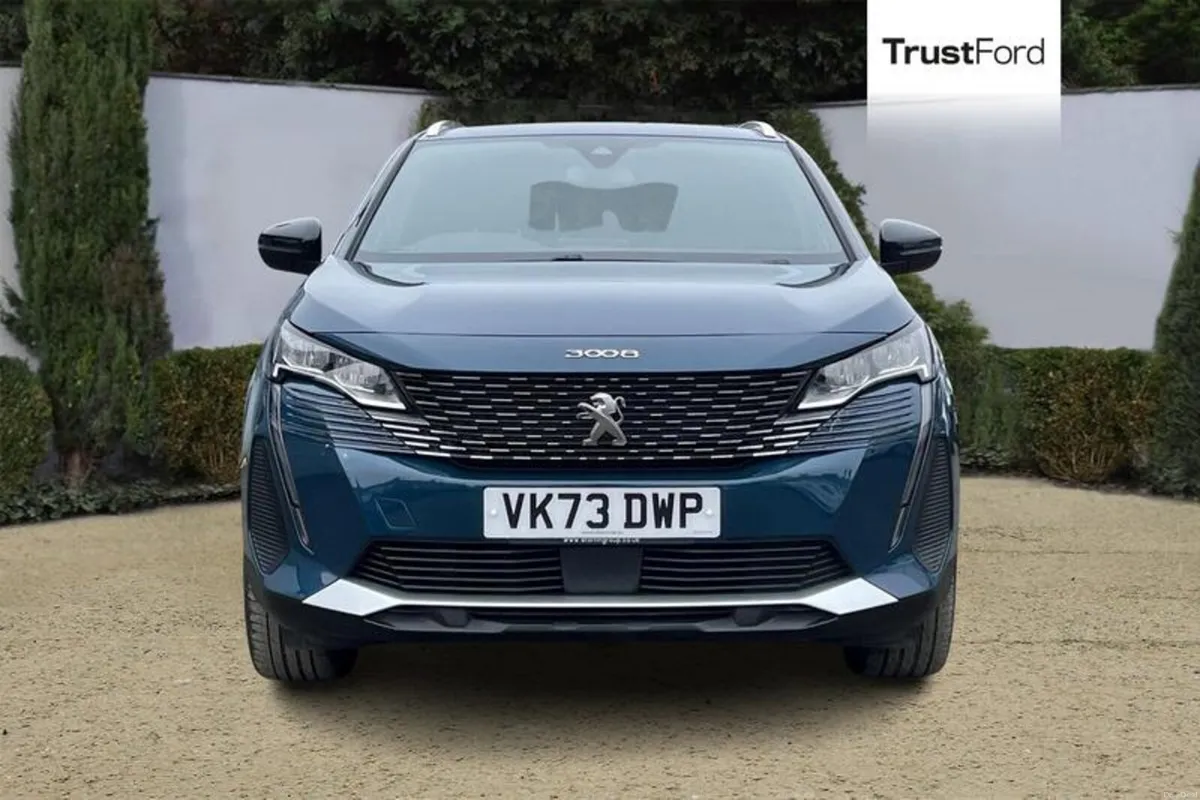 Peugeot 3008 1.2 PureTech Active Premium + SUV 5dr - Image 6