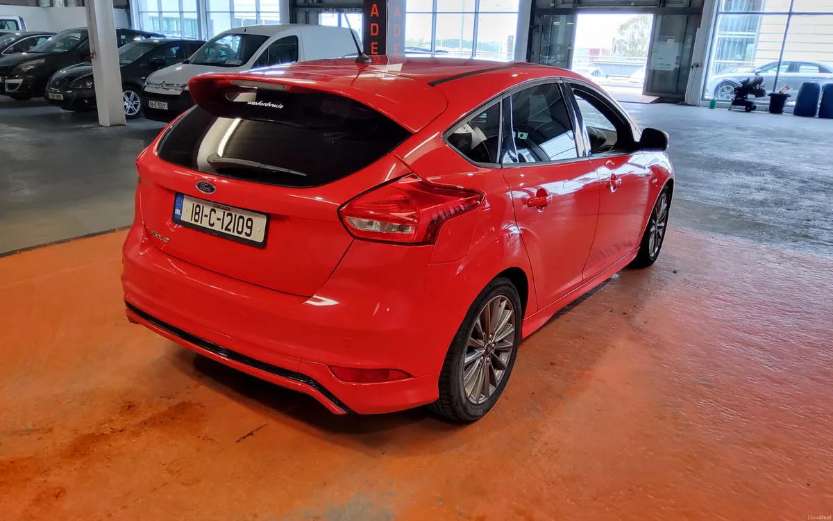 Ford Focus 2018 - Image 4