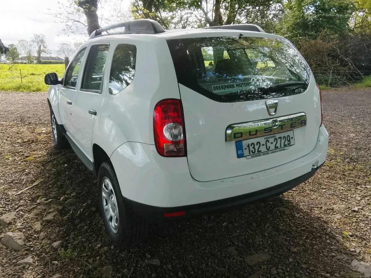 Car - Image 3