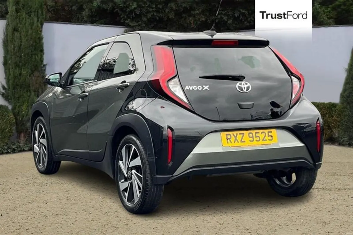 Toyota Aygo X Edge - Image 2