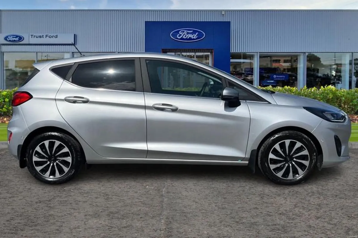 Ford Fiesta Titanium - Image 3