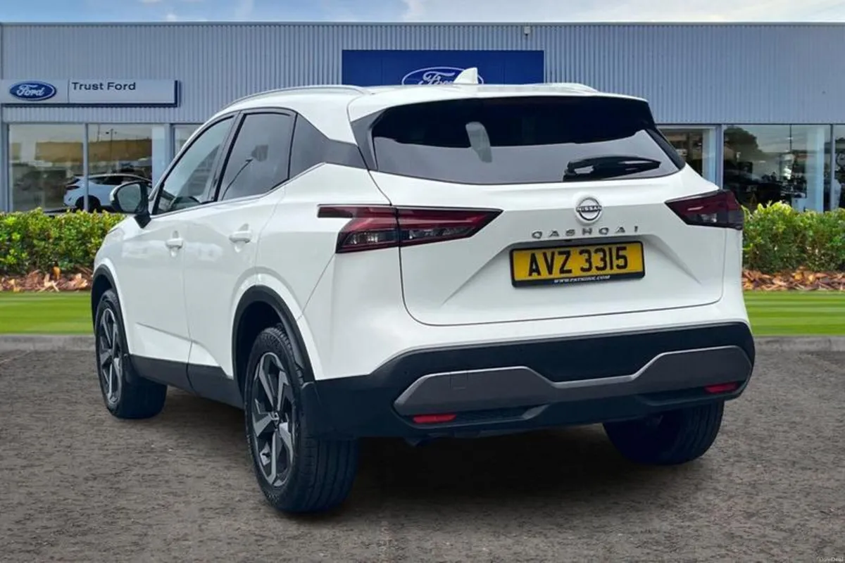 Nissan Qashqai N-Connecta - Image 2