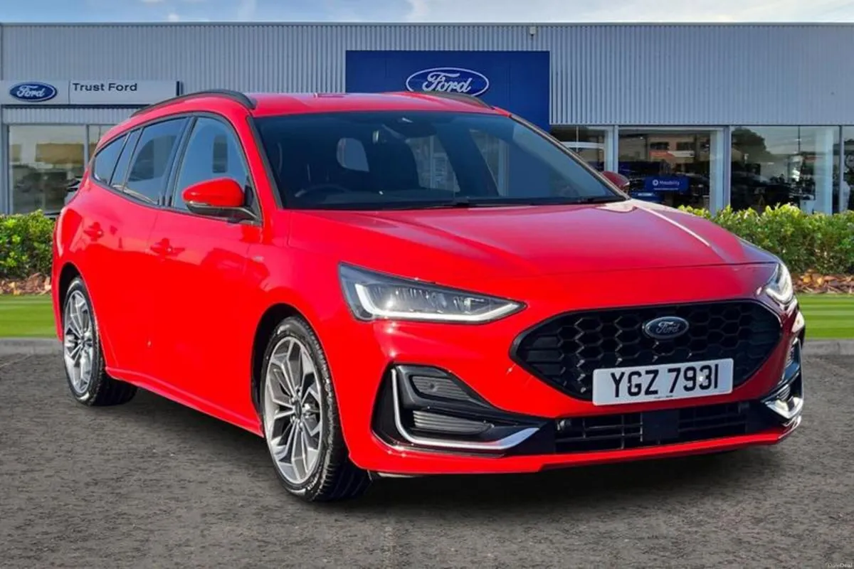 Ford Focus ST-Line Vignale - Image 1