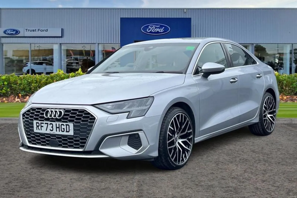 Audi A3 35 TFSI Sport 4dr S Tronic,  *AUTOMATIC* U - Image 5