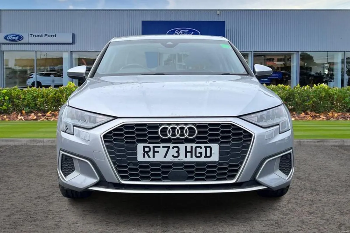 Audi A3 35 TFSI Sport 4dr S Tronic,  *AUTOMATIC* U - Image 6