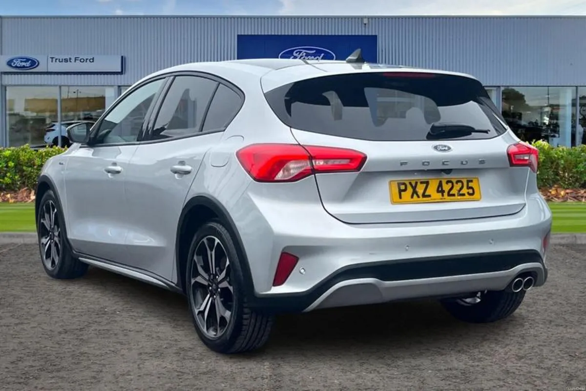 Ford Focus Active X Edition - Image 2