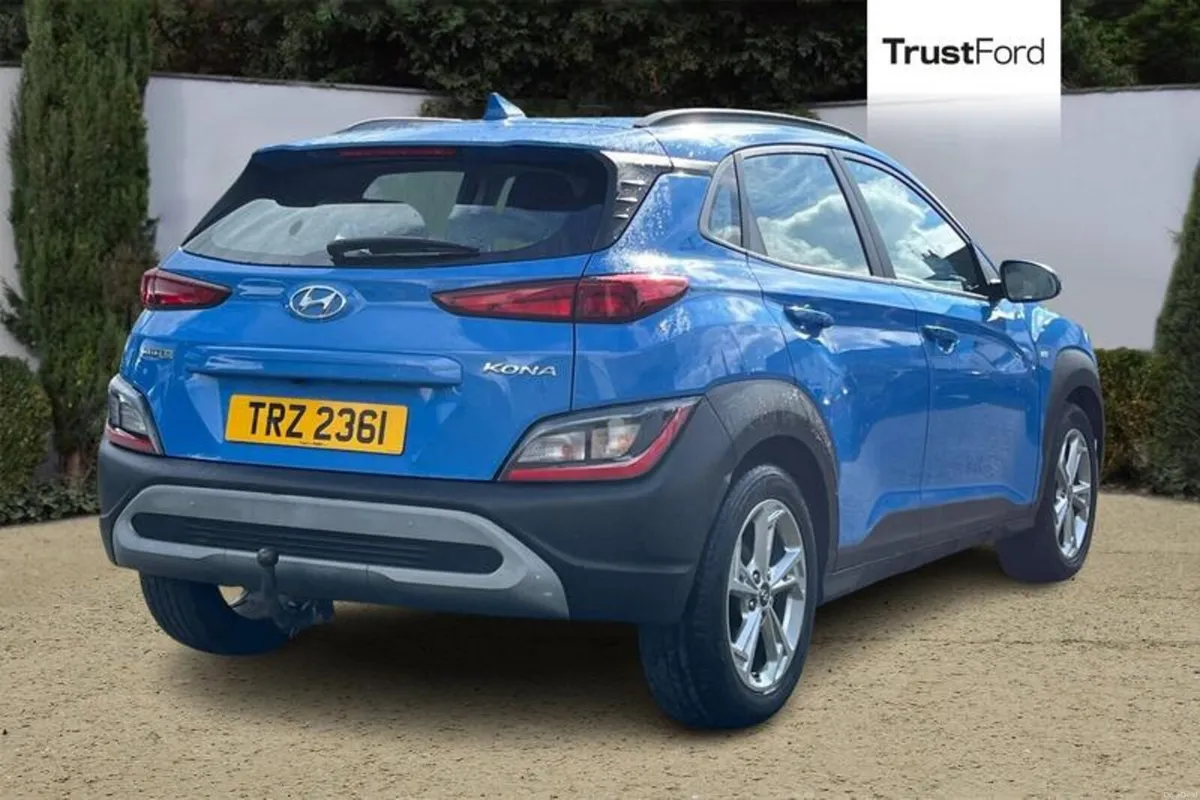 Hyundai KONA SE Connect - Image 4
