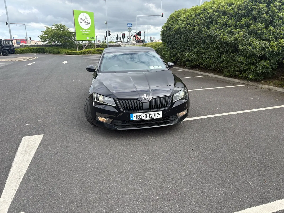 Car - Image 3