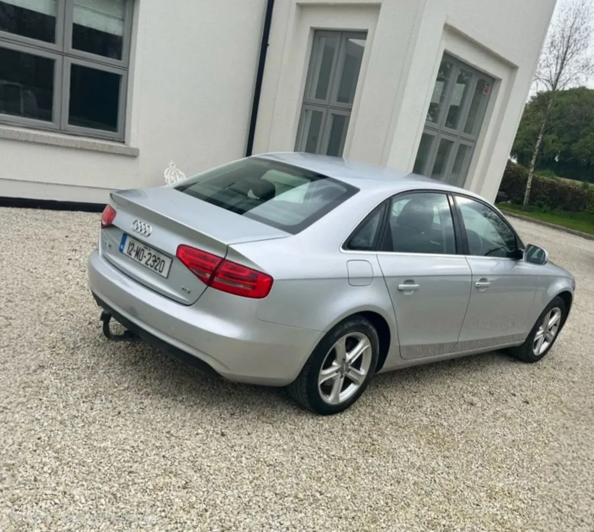 Audi A4 2.0 TDI 2012 - Image 2