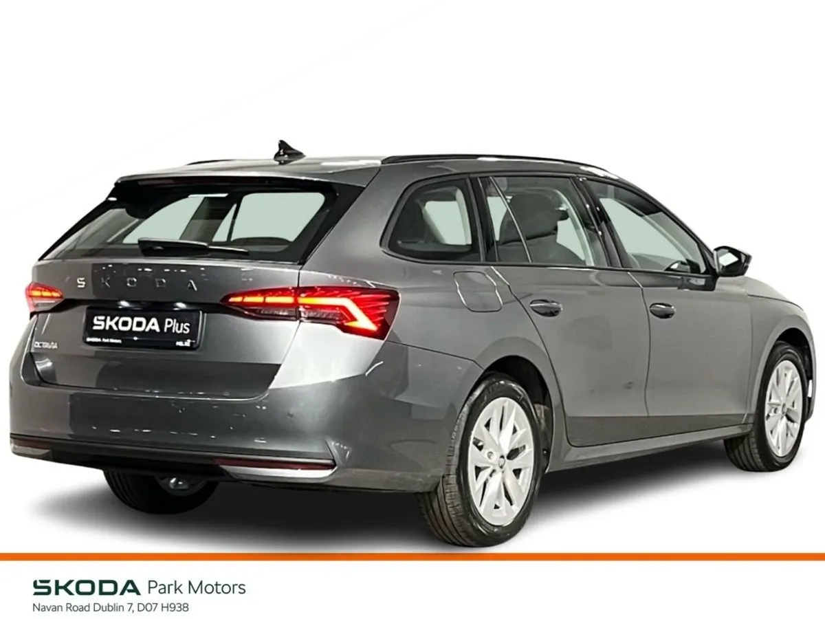 Skoda Octavia Selection Combi 2.0TDI 115BHP - Reve - Image 3