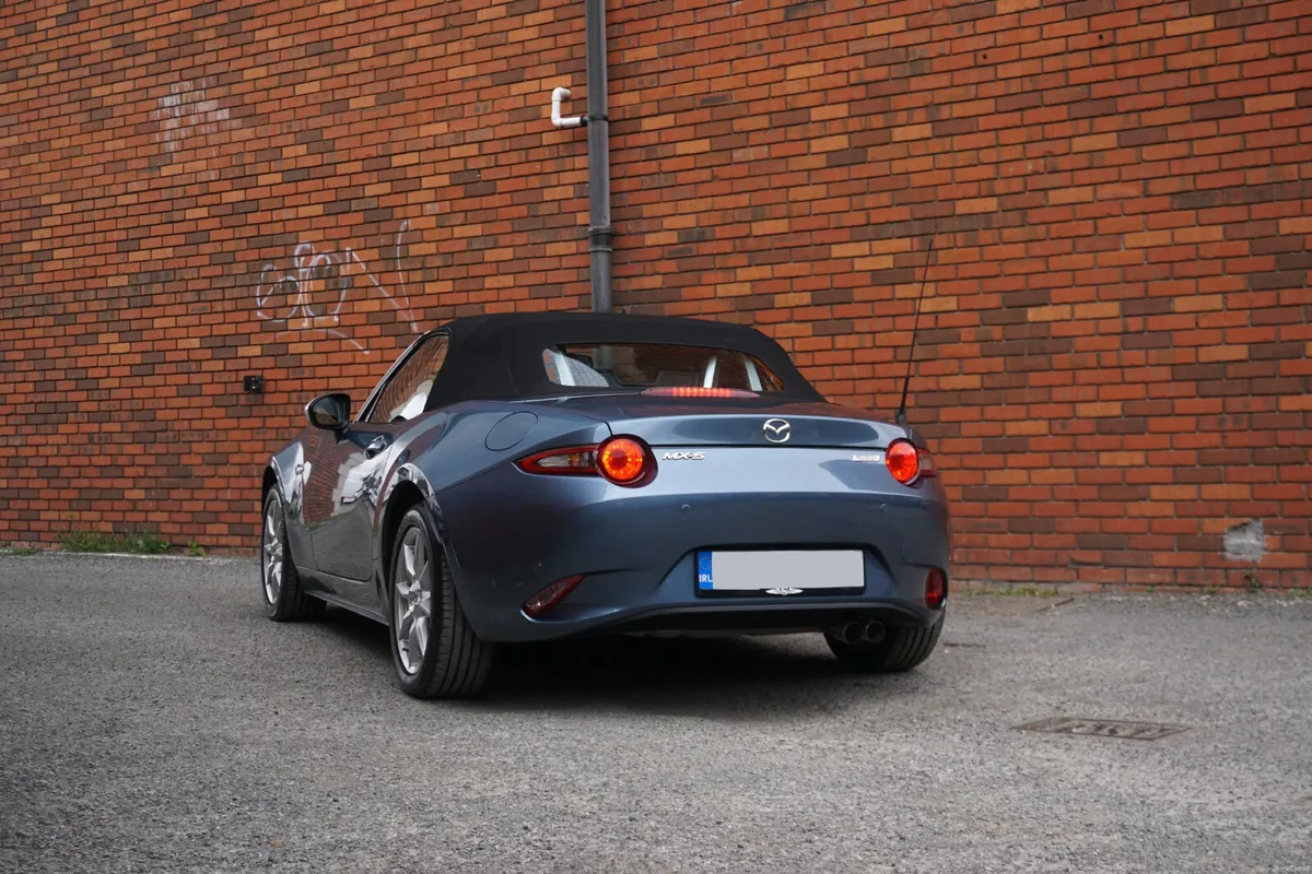 2017 Mazda MX-5 Artic Edition - 1 of 400 - Image 2