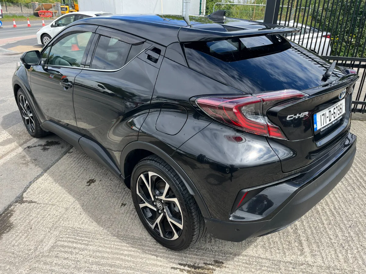 TOYOTA C-HR 2017, 1.8 HYBRIS AUTO LOW KM HIGH SPEC - Image 3