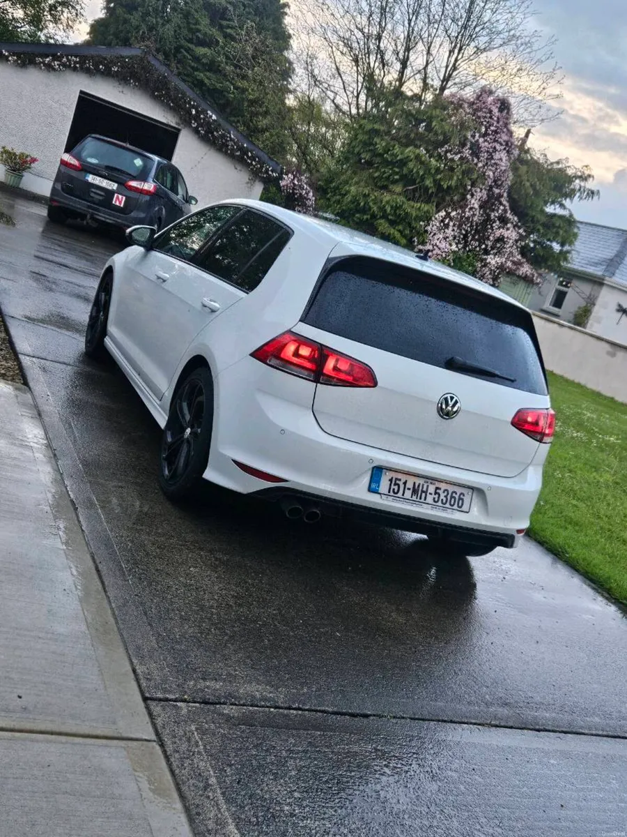 Volkswagen Golf 2.0 tdi r line tax and tested - Image 3