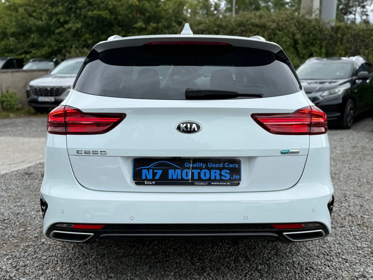 2021 Kia Ceed SW PHEV TRAILER AUTO - Image 4