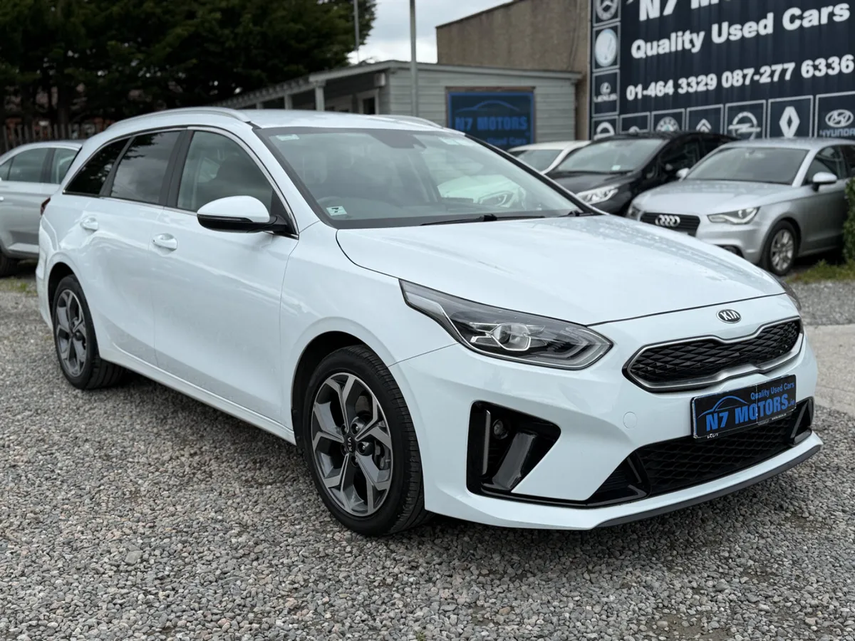 2021 Kia Ceed SW PHEV TRAILER AUTO - Image 1