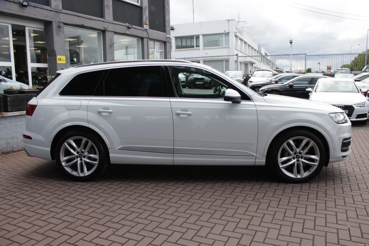 2017 AUDI Q7 SPORTLINE  5DR 7 SEATER AUTO 2.0TFSI - Image 3