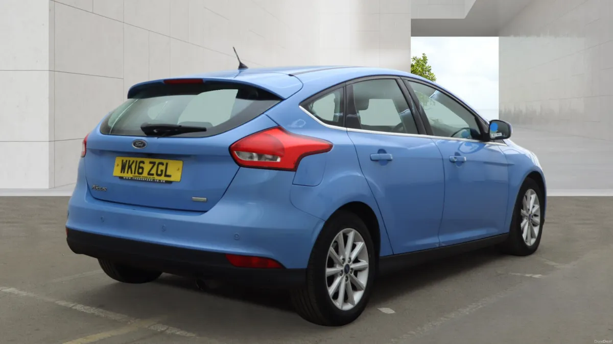 Ford Focus TITIANIUM-FINANCE AVAILABLE - Image 4