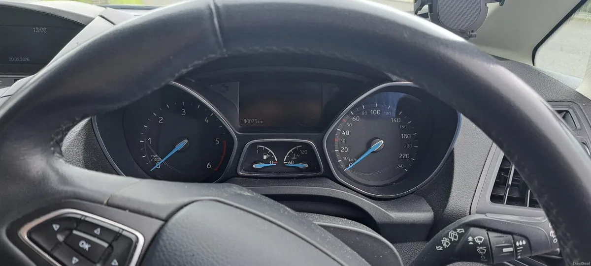 Ford C-Max 2016 - Image 2