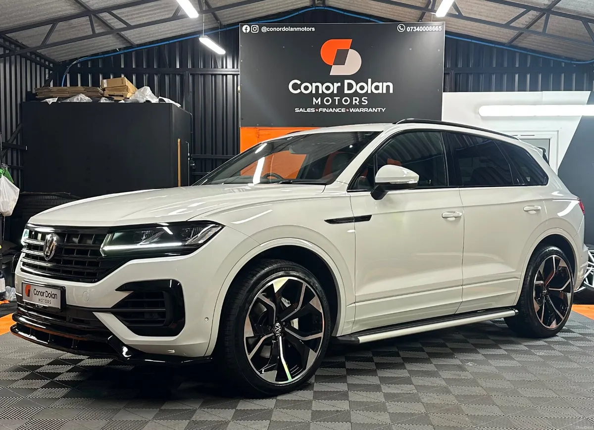 Volkswagen Touareg R Line (Ni Jeep) - Image 6