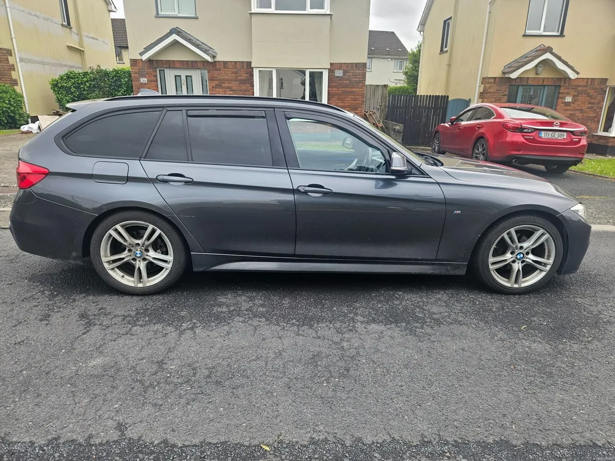 BMW 3-Series 2016 318d M Sport Touring - Image 3