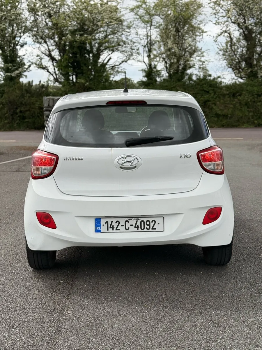 Hyundai i10 1.0L petrol NCT/TAX - Image 4