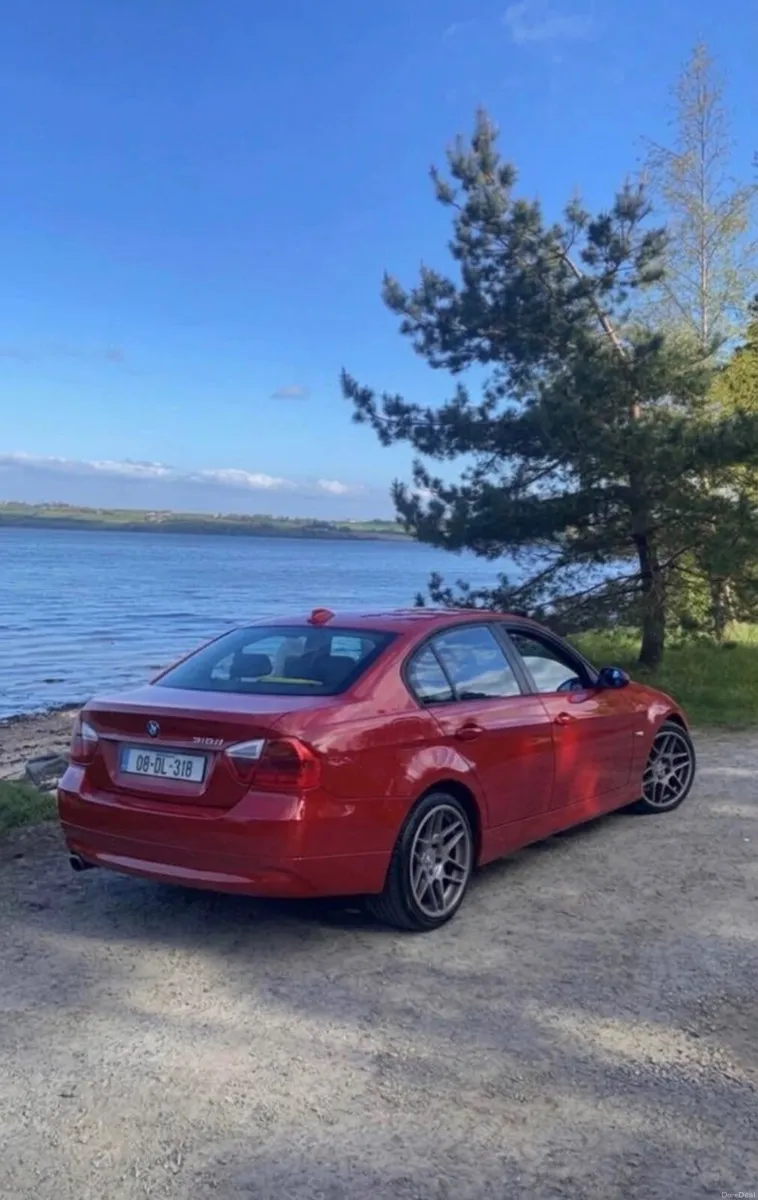BMW 3-Series - Image 3