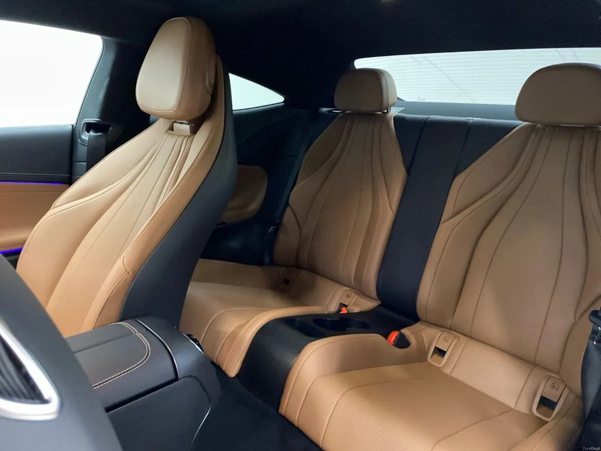 Mercedes-Benz CLE CLE 300e COUPE EQ AMG LINE PLUS - Image 4