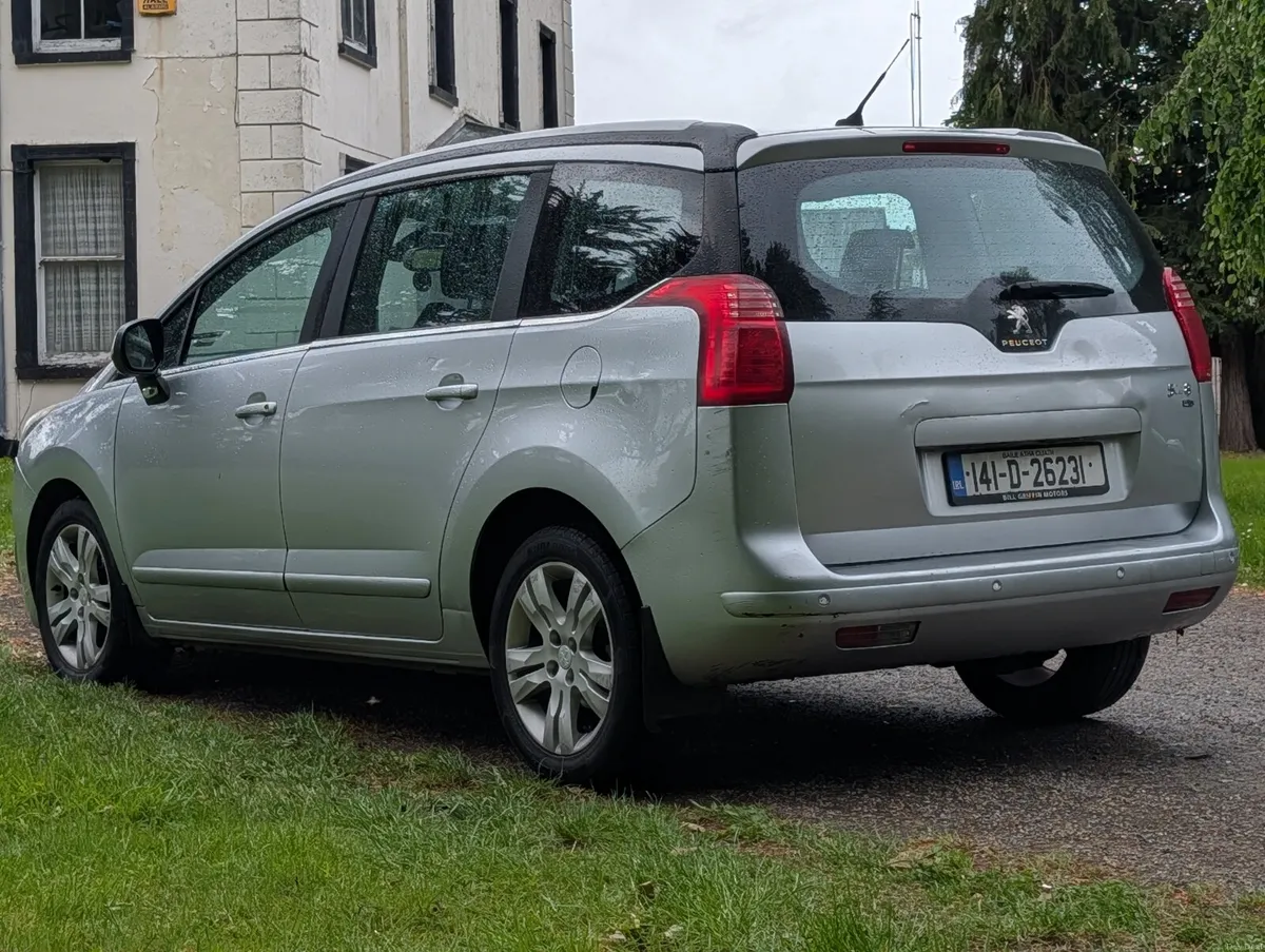 Automatic 2014 Peugeot 5008 1.6 Diesel 7 Seater - Image 4