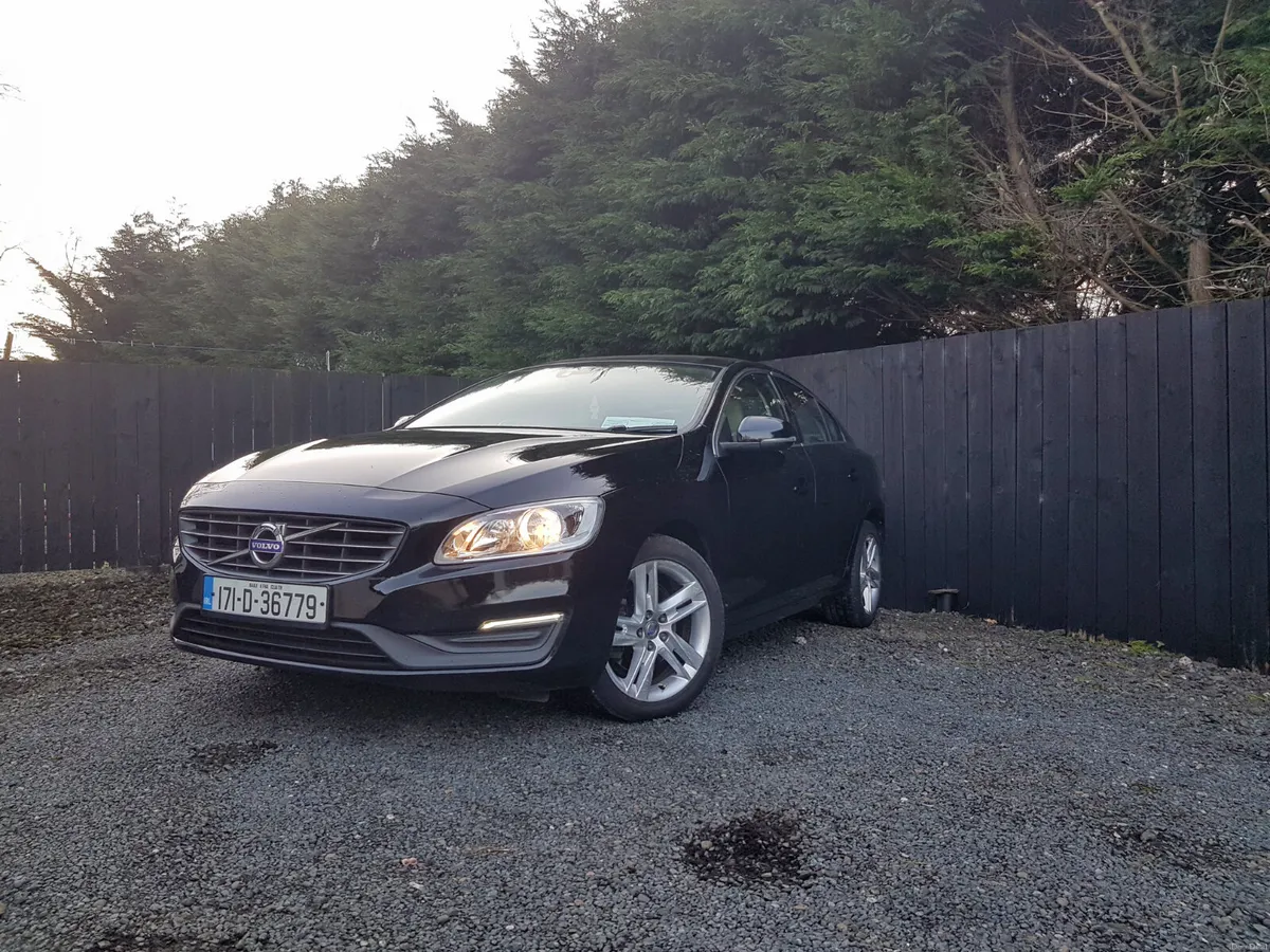 VOLVO S60 .. NEW NCT.. CREAM LEATHER - Image 1