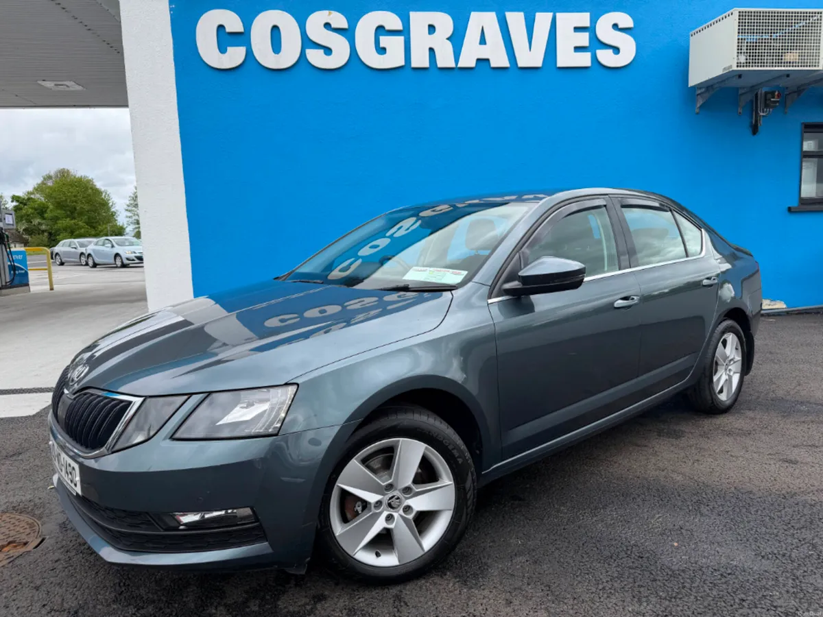 Skoda Octavia 1.6 TDI SE Technology 115PS 5DR * AP - Image 3