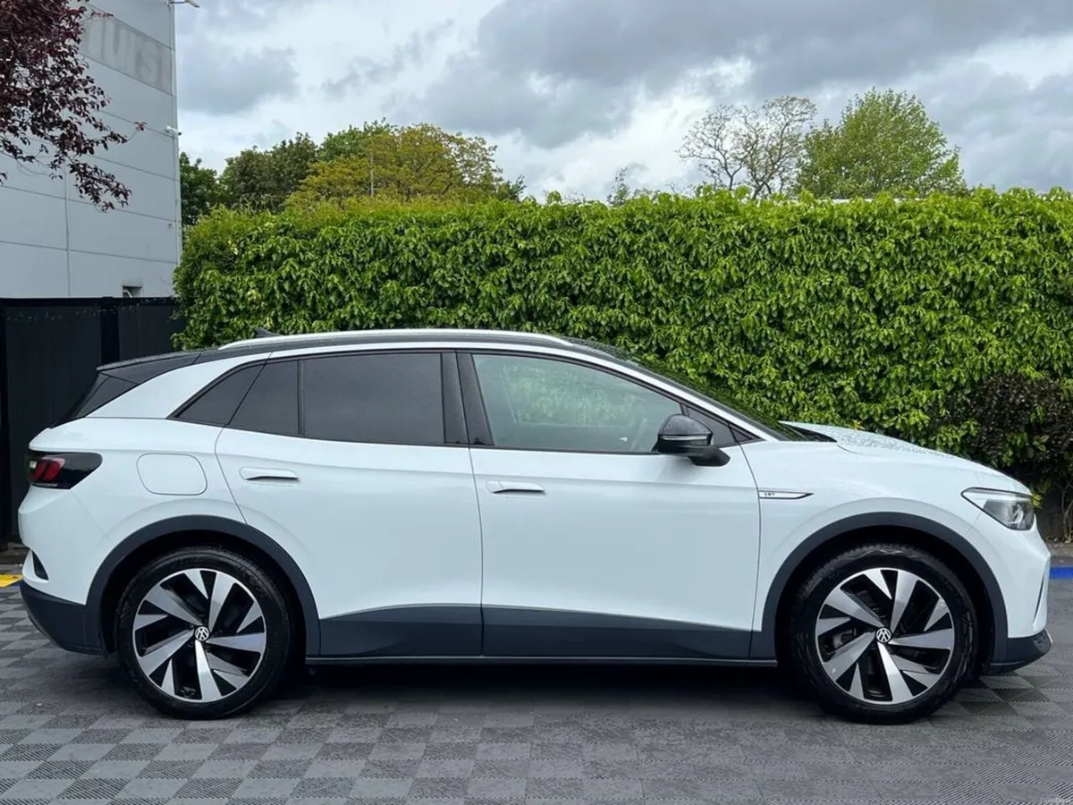 Volkswagen ID.4 PRO 1ST EDITION 77KWH // 20" DIAMO - Image 2