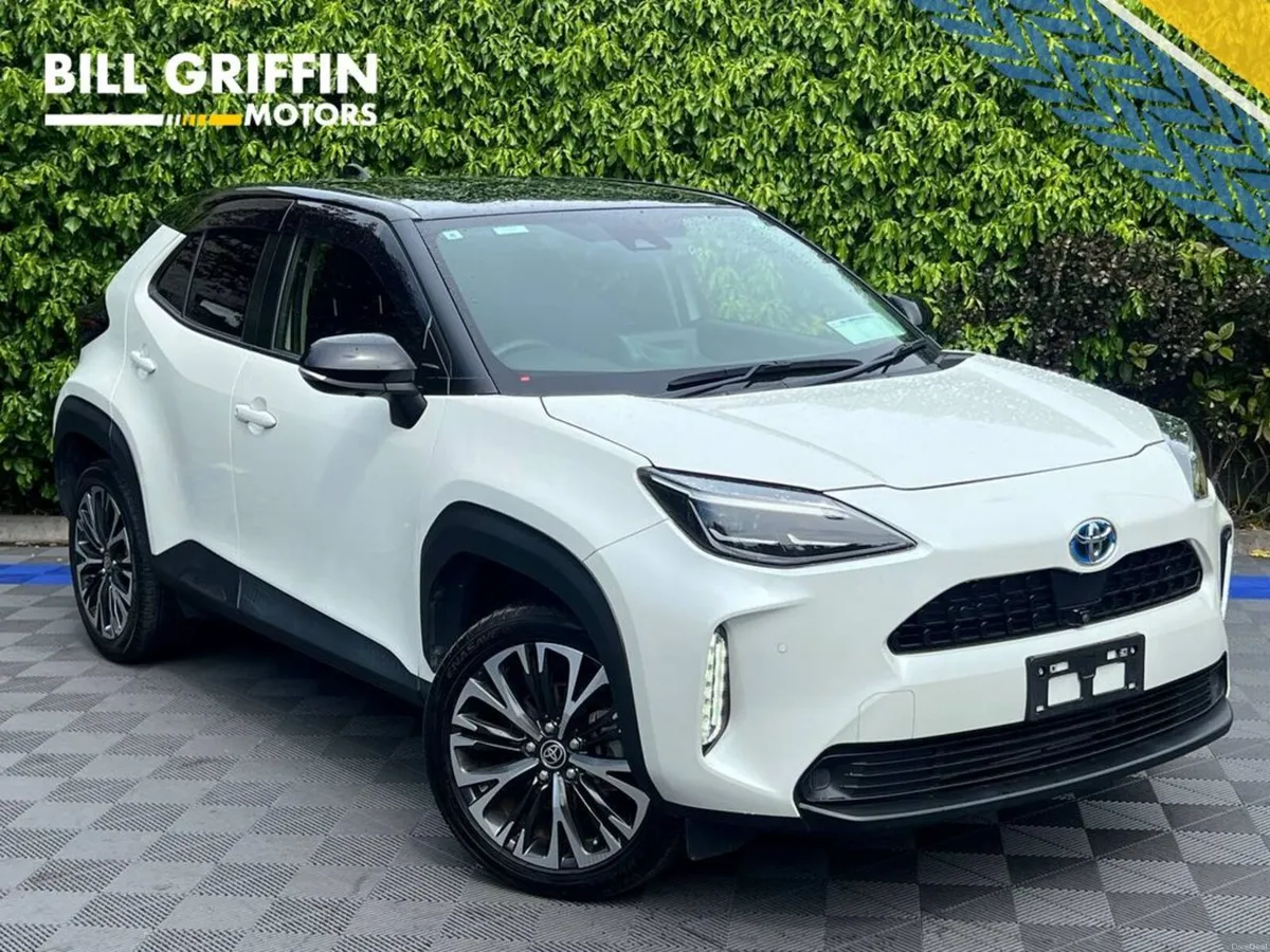 Toyota Yaris Cross 1.5 HYBRID AUTO // HEADS-UP DIS - Image 1