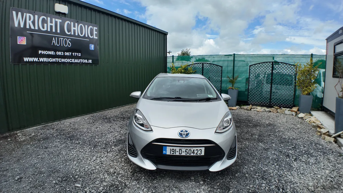 2019 Toyota Aqua Hybrid Nct 04/27 - Image 4