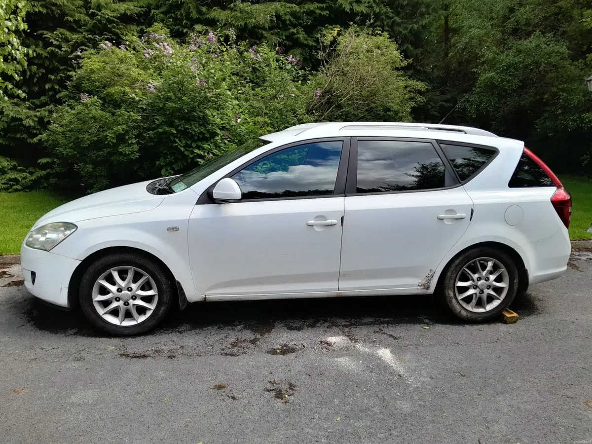 Kia Ceed 2009 ENGINE  BAD - Image 1