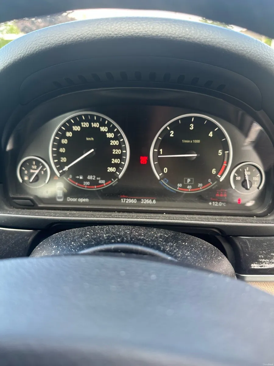 Car - Image 1