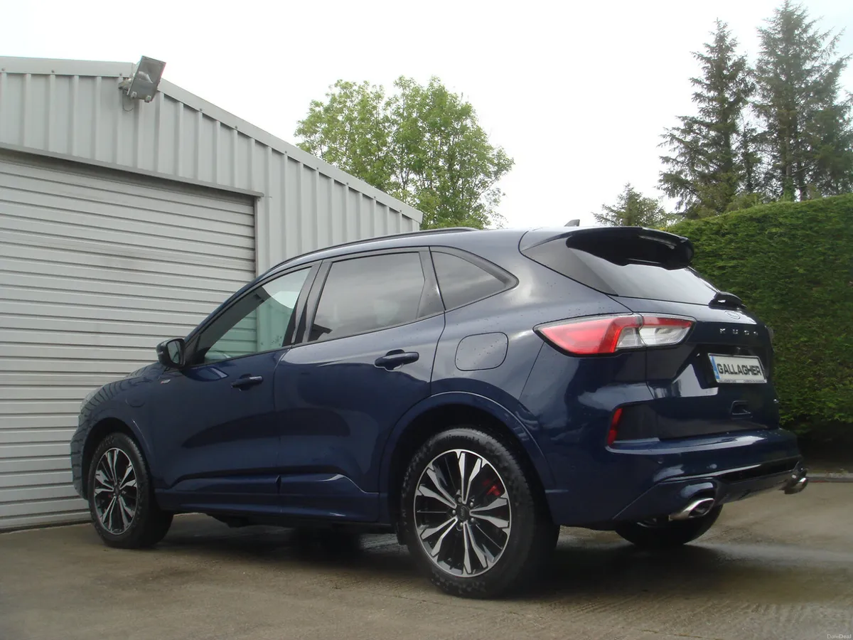 23 Kuga ST-Line X Plugin Hybrid 2.5 220BHP €140Tax - Image 3