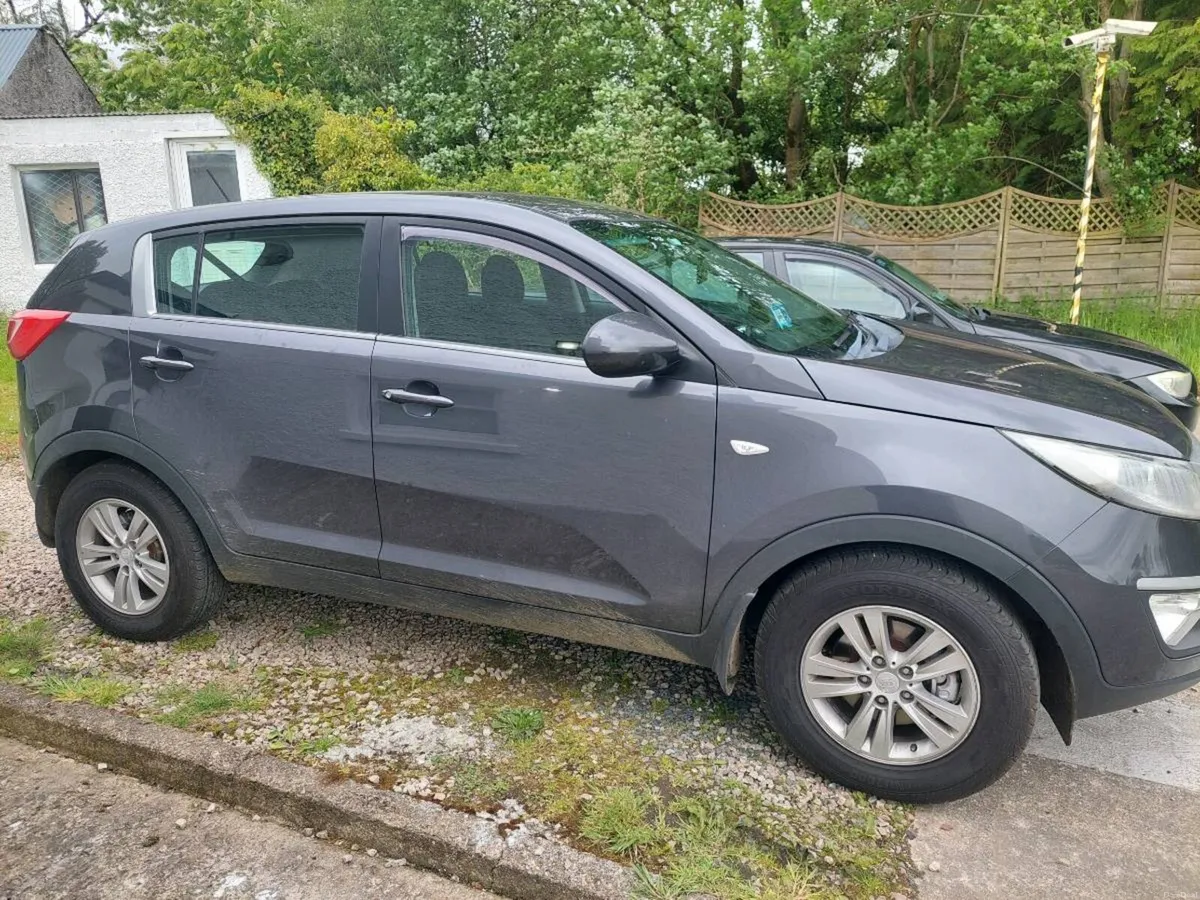 KIA SPORTAGE  MIGHT SWAP  LOW  MILEAGE + NCT/TAX - Image 5