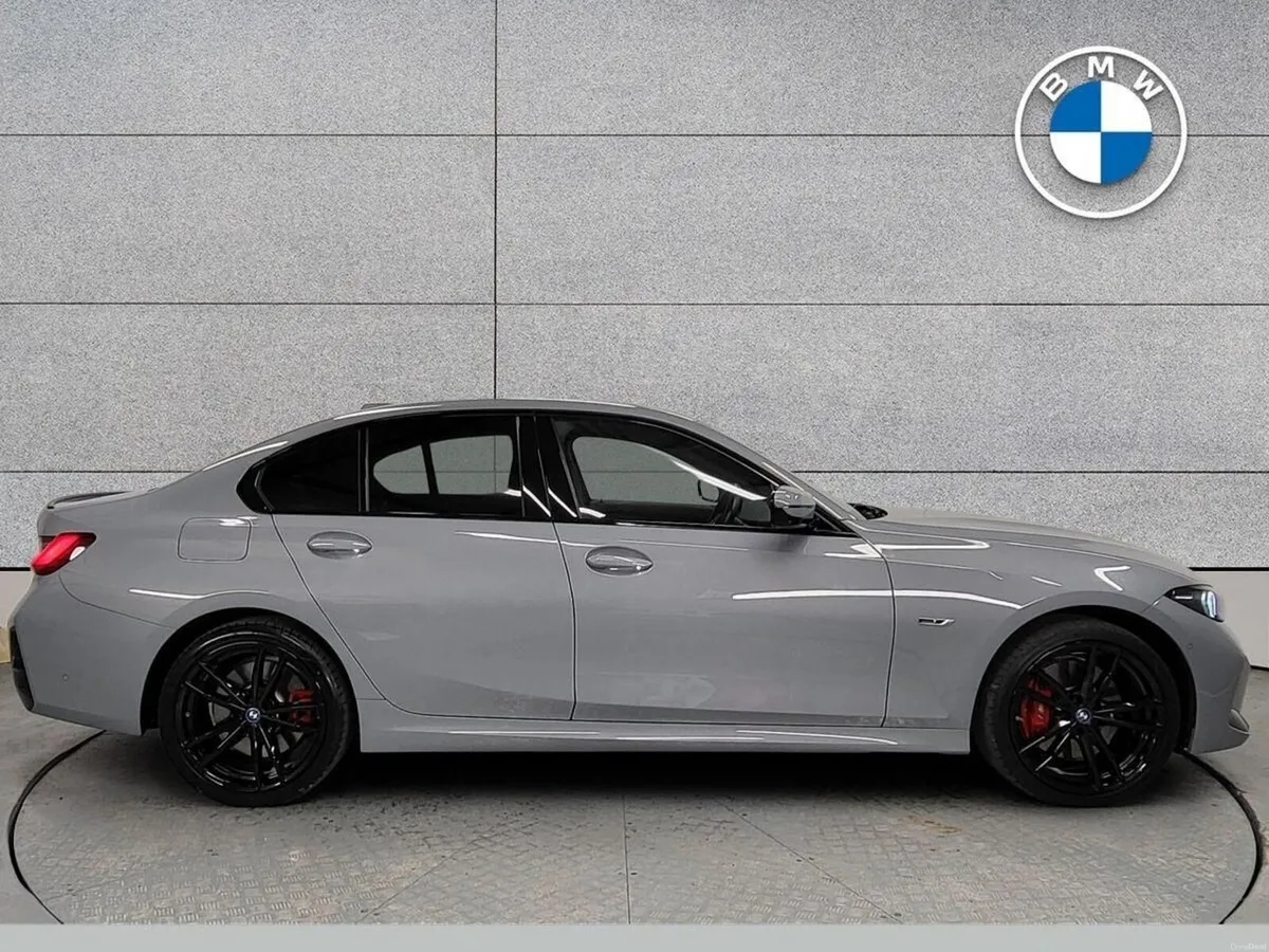 BMW 3-Series 330e xDrive M Sport Saloon - Image 3