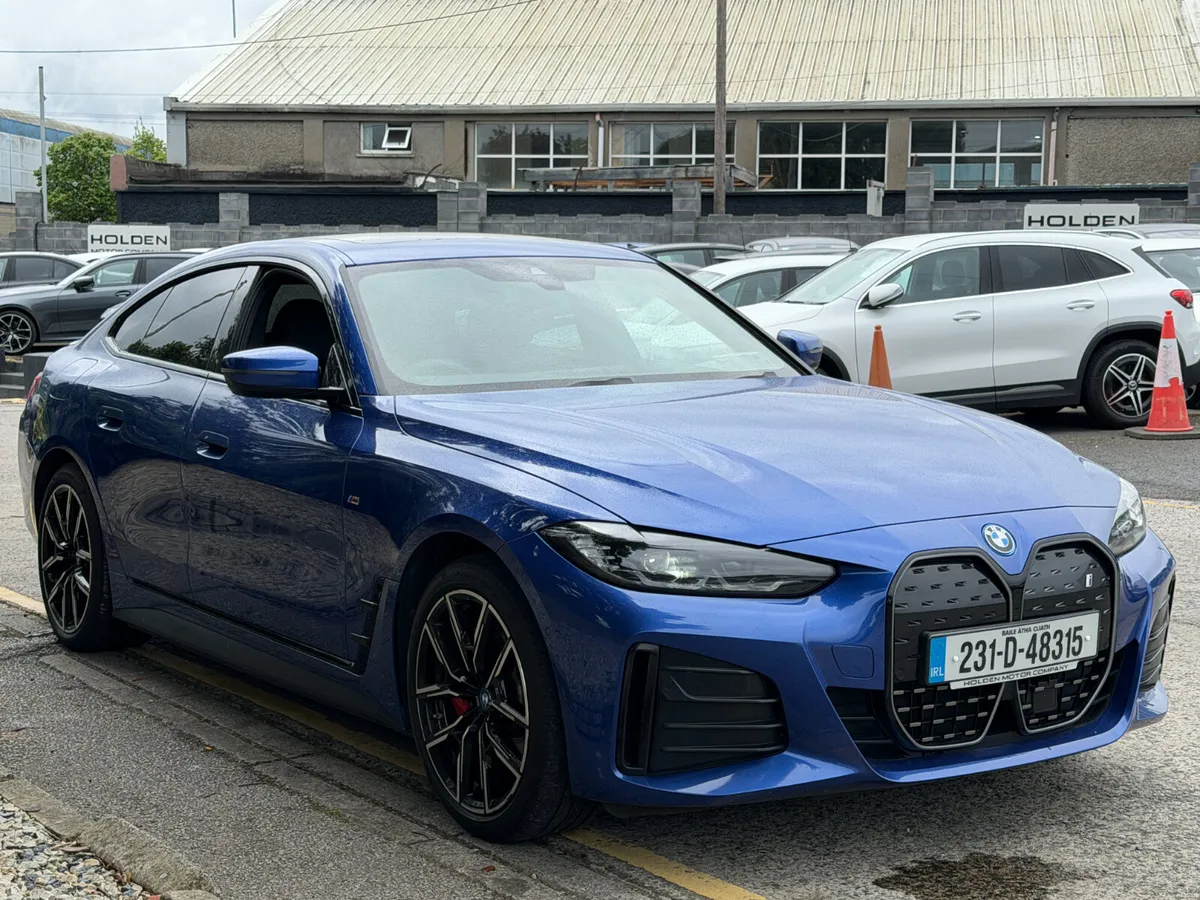 2023 BMW i4..SUNROOF..M-SPORT..2 KEYS - Image 5