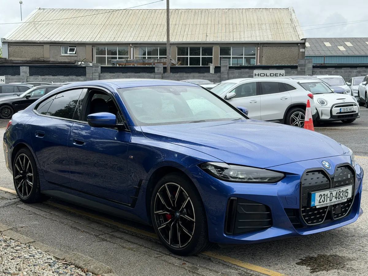 2023 BMW i4..SUNROOF..M-SPORT..2 KEYS - Image 6