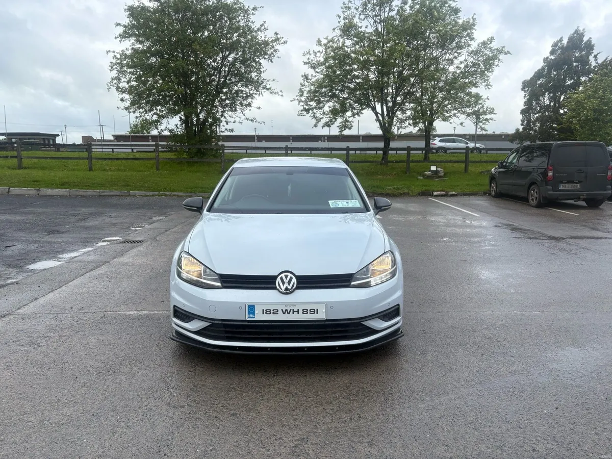 Volkswagen Golf - Image 2