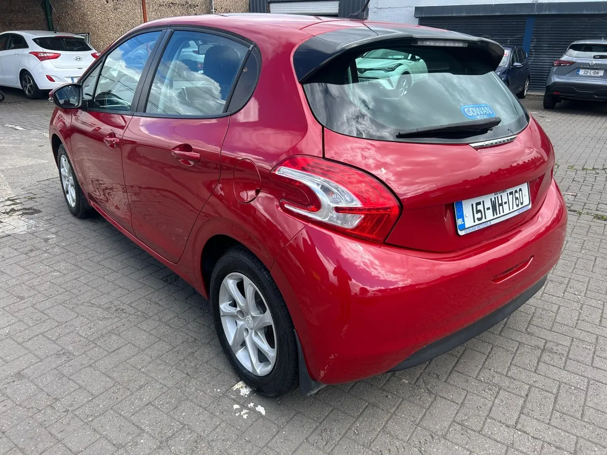 Peugeot 208 2015 1.4D AUTO - Image 4