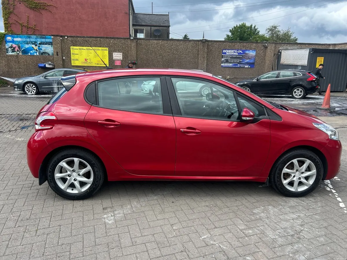 Peugeot 208 2015 1.4D AUTO NCT07/27 - Image 6