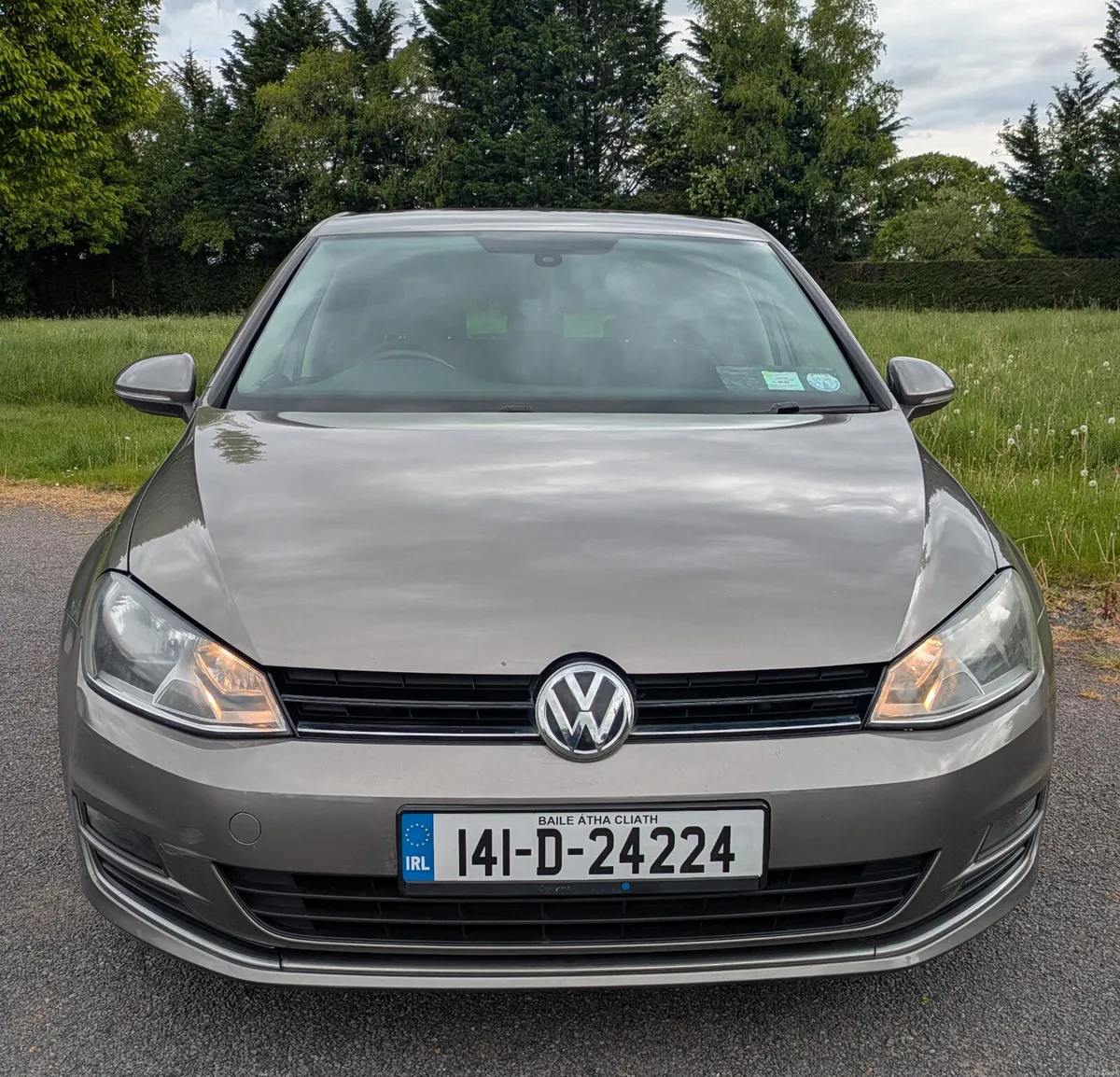Volkswagen Golf Highline/ NEW NCT 08/27 - Image 2