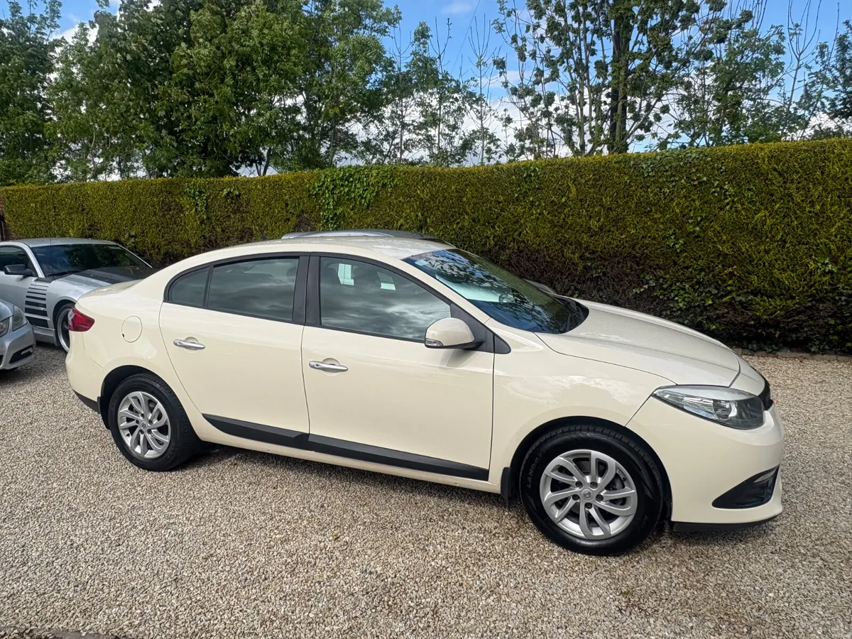Renault Fluence 2013 , 1.5 diesel automatic, maNUA - Image 1